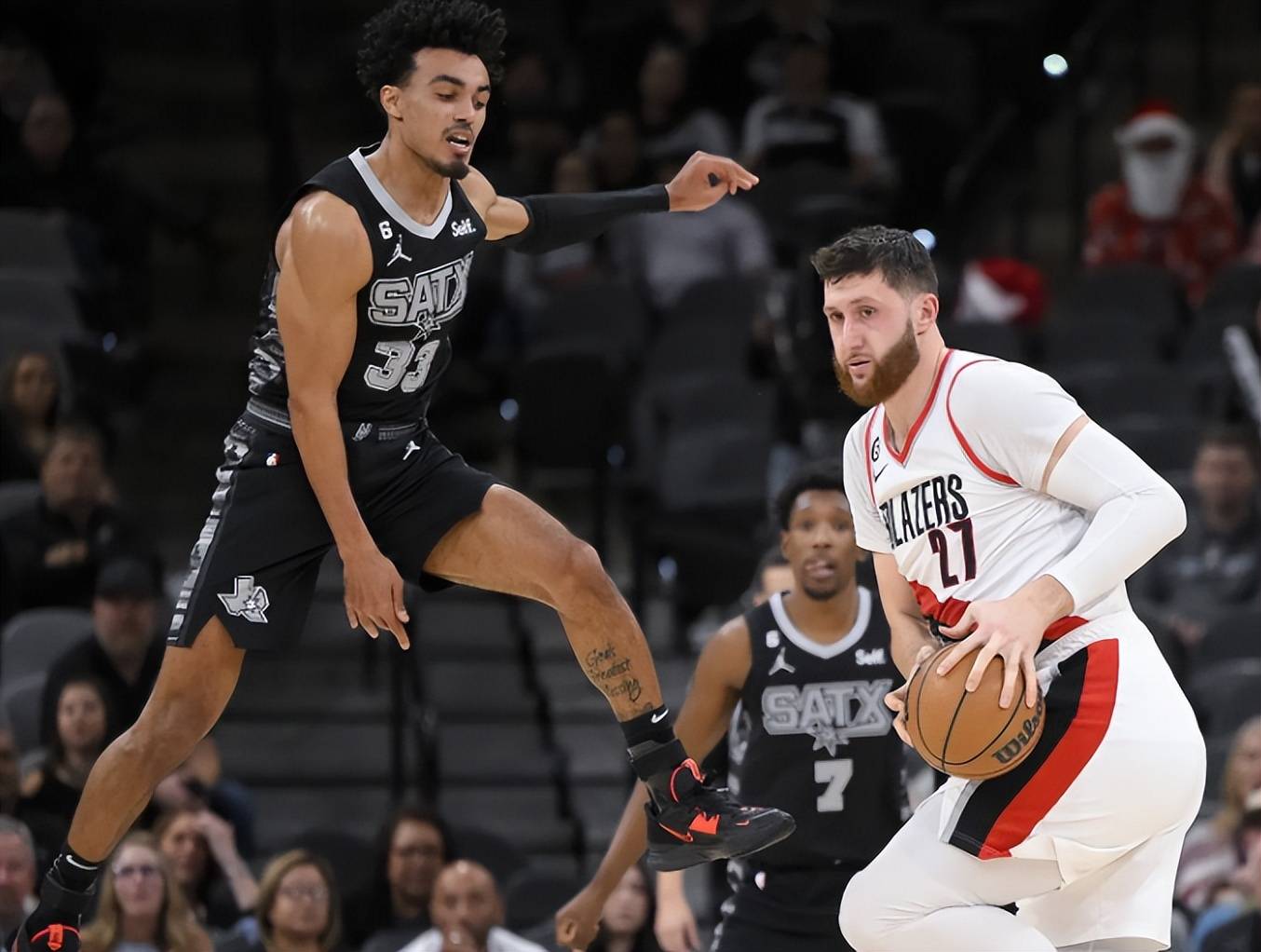 公牛主场击败森林狼,取得两连胜 公牛主场击败森林狼,取得两连胜