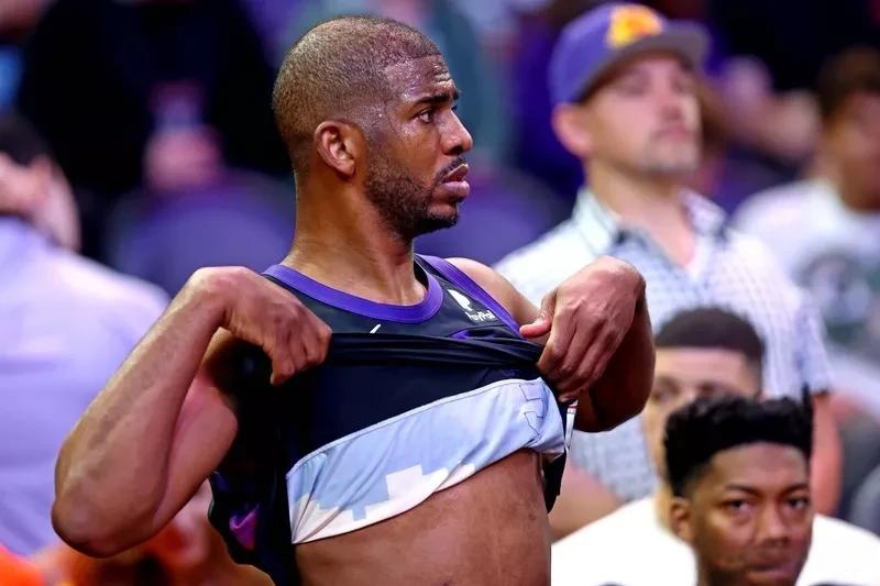 雄鹿逆转浙江队,保罗状态火热 雄鹿逆转浙江队,保罗状态火热