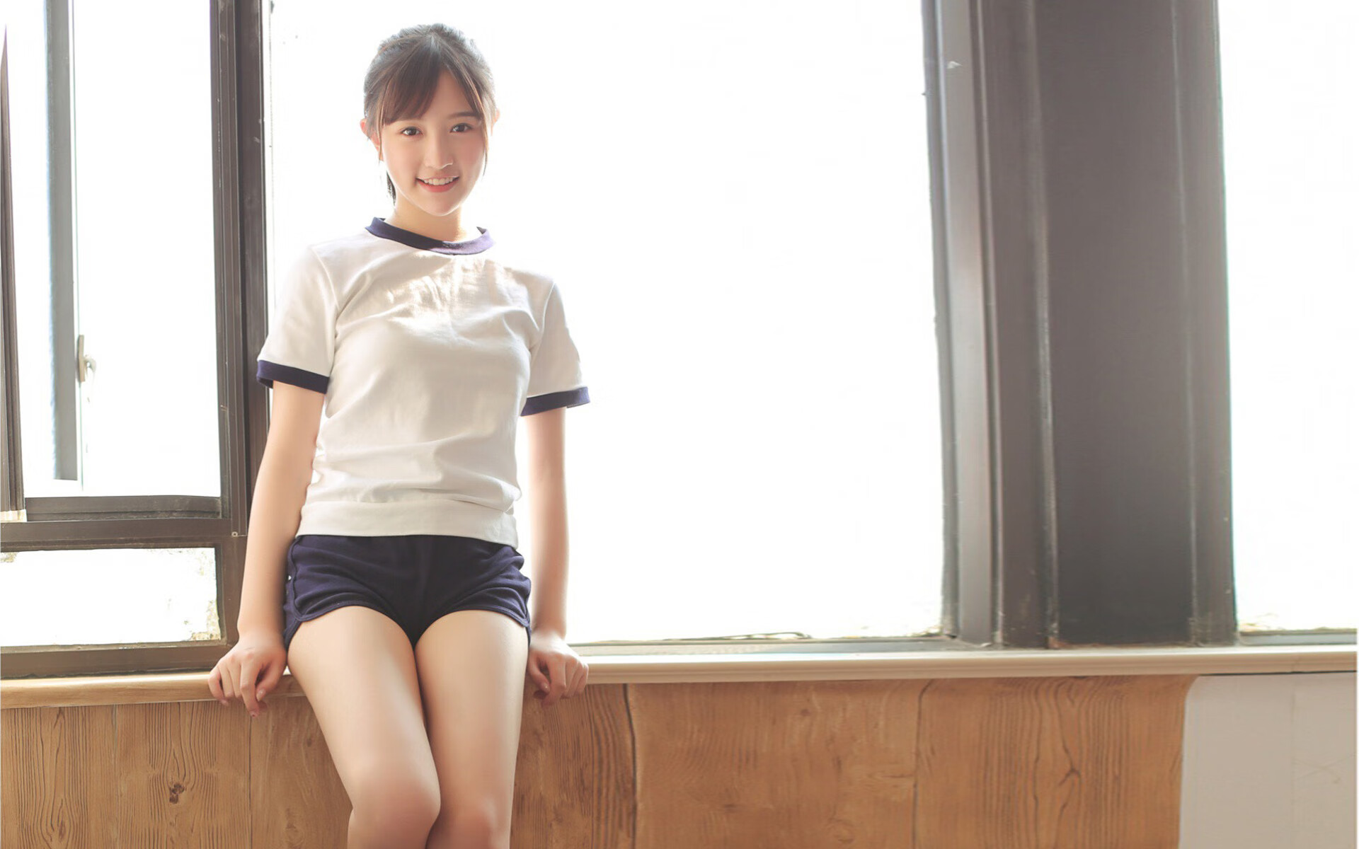 门迪之夜,巴黎铁塔下的拳锋与火焰